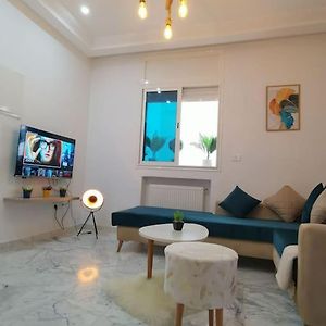 Beautiful Apartment In Lac2 1 Min Away From Tunisia Mall Exterior photo