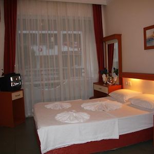 Burak Hotel Didim Room photo