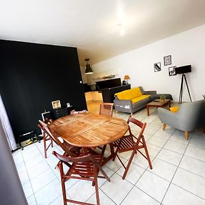 Appartement Nice Flat Close To Stade De France & Paris' Heart à Saint-Denis  Exterior photo