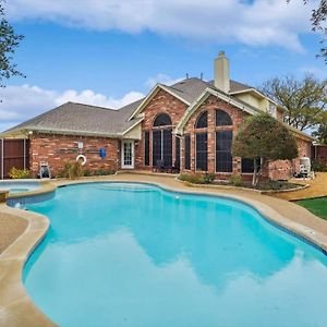 Villa Modern Spacious - Pool & Backyard Oasis & Cinema à Rowlett Exterior photo