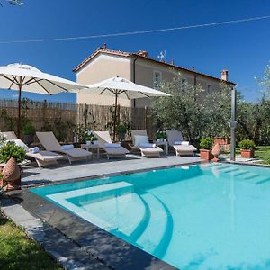 Villa Principessa Elisa, Amazing Views, Spa & Private Pool Capannori Exterior photo