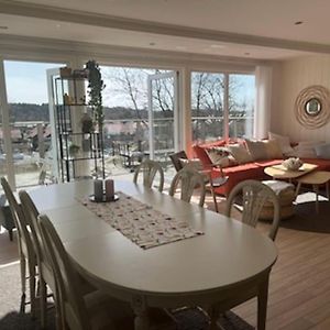 Villa Lovely House By The Sea Close To Marstrand à Lycke Exterior photo