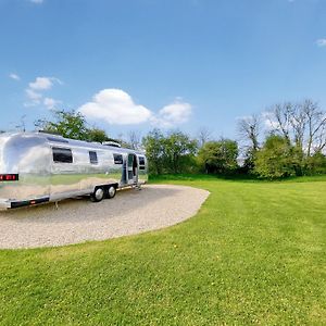 Villa Lanes End Farm Airstream à Hawthorn  Exterior photo