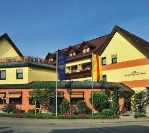 Hotel Landgasthof Zum Lamm à Bahlingen  Exterior photo