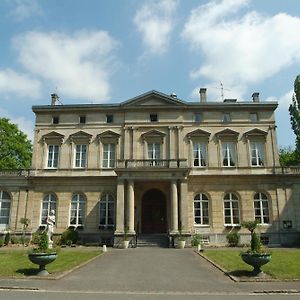 Château De La Motte Fenelon Cambrai Exterior photo