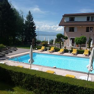 Hotel L'Oasis à Évian-les-Bains Exterior photo