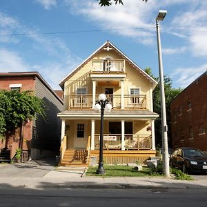 Ottawa Backpackers Inn Exterior photo