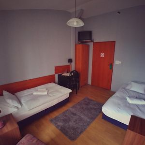 Hotel Komfort Inn - Dwor Hubertus Piekary Śląskie Exterior photo