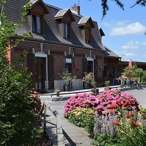 Bed and Breakfast Le Clos du Clocher à Gueudecourt Exterior photo