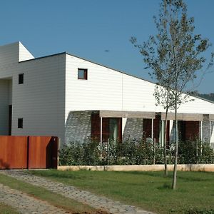 Hotel La Fustana à Maia de Montcal Exterior photo