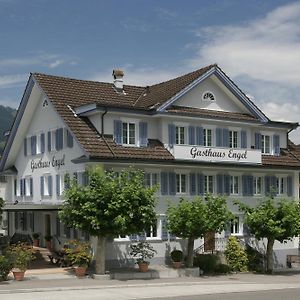 Hotel Gasthaus Engel à Sachseln Exterior photo