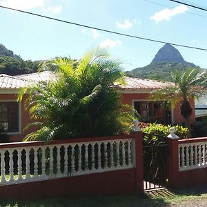 Hotel Cocoa Pod Studio à Soufrière Exterior photo