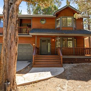 Villa Bigfoot'S Hideout - Warm And Welcoming, Minutes To Grocery, Boutiques, And Entertainment! à Lac Big Bear Exterior photo