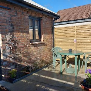 Appartement The Coo Shed à Inverness Exterior photo