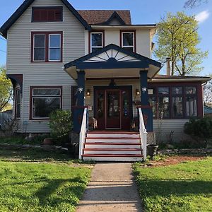 Bed and Breakfast Blue Gables Bed&Breakfast à Niagara Falls Exterior photo