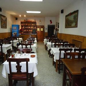 Hotel Residència Restaurant Indalo à Andorre-la-Vieille Exterior photo