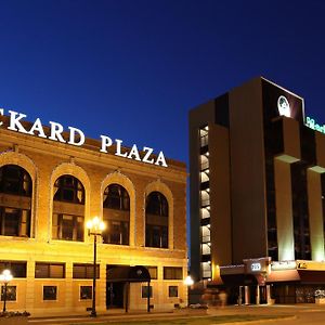 Mark Twain Hotel Peoria Exterior photo