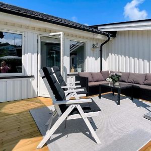 Holiday Home Torslanda IV Göteborg Exterior photo