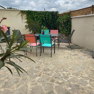 Villa Studio Les Trois Maries Fondettes Proche Tours Exterior photo