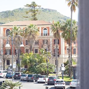 Affittacamere Piazza Mazzini Terracine Exterior photo