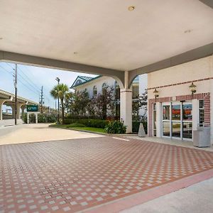 Quality Inn & Suites Houston Exterior photo