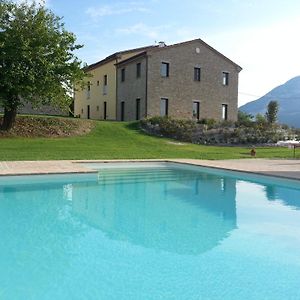 Bed and Breakfast Amico Country House à Serra San Quirico Exterior photo