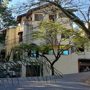 Hotel Pousada Monte Siao à São Paulo Exterior photo