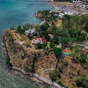 Villa Gili View By Maza à Teluknarat Exterior photo