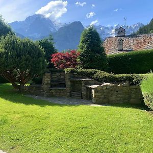 Monte Bianco Elegant Villa Apartment Courmayeur Pré-Saint-Didier Exterior photo