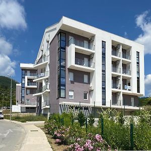 Apartment Sova Tivat Exterior photo