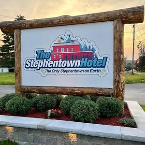 The Entire Stephentown Hotel. 28 Person Occupancy Hancock Exterior photo