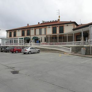 Hotel Hostal Las Fuentes à Arévalo Exterior photo