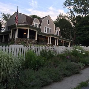 Bed and Breakfast Hilltop House Bed & Breakfast à Amenia Exterior photo