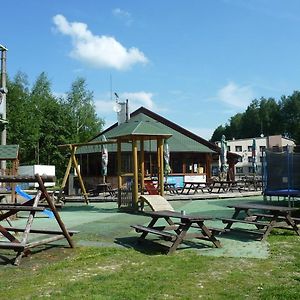 Hotel Penzion Horalka à Hlinsko Exterior photo