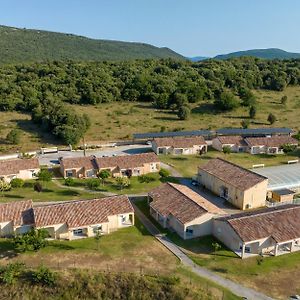 Park & Suites Village Gorges de l'Hérault-Cévennes Brissac Exterior photo