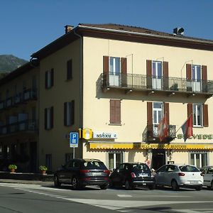 Hotel Osteria Belvedere à Losone Exterior photo