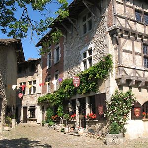 Hostellerie du Vieux Pérouges Exterior photo