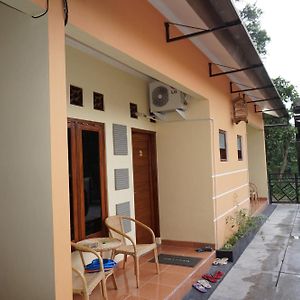 QQ Guesthouse Kalasan Exterior photo