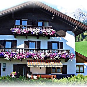 Hotel Haus Hartl à Saalfelden Exterior photo