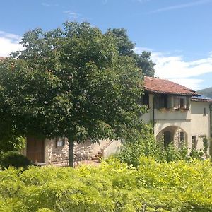 Villa Casale Degli Ulivi à Gualdo Tadino Exterior photo