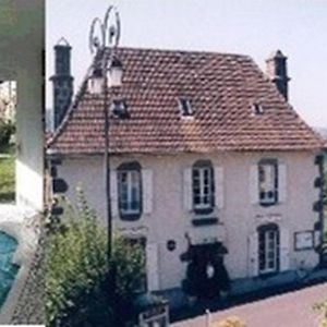 Hotel Auberge de Tournemire - Cantal Exterior photo