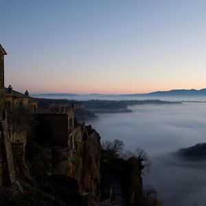 Appartement Palazzo Contino à Bagnoregio Exterior photo