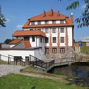 Bed and Breakfast Pensjonat Bobrowy Dwor à Szelków Stary Exterior photo