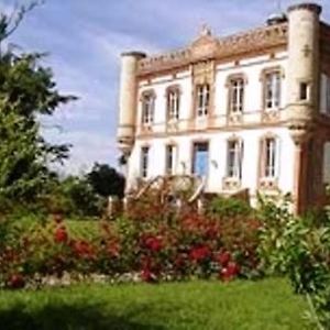 Bed and Breakfast Château Lagaillarde à Thil  Exterior photo