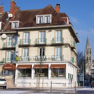 Hotel Logis Le Normandie à Caudebec-en-Caux Exterior photo