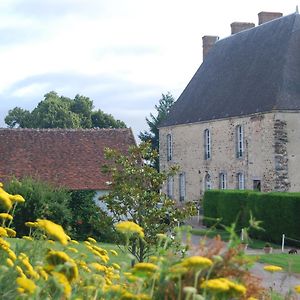 Bed and Breakfast Château de Briailles - Chambre d'hôtes à Saint-Pourçain-sur-Sioule Exterior photo