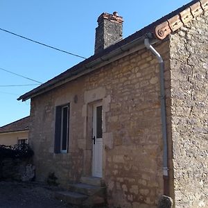 Villa Gite des Celliers à Alise-Sainte-Reine Exterior photo