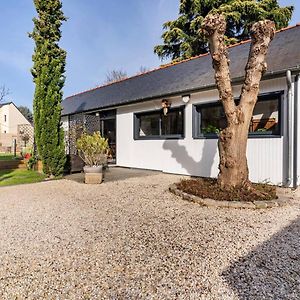 Villa Le Chalet Des Fanieres à Chartres Exterior photo