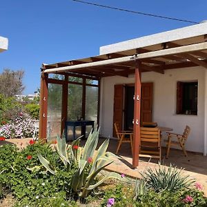 Cottage House In Komi Beach Chios Town Exterior photo