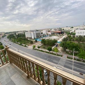 Appartement Квартира 3-Ух Комнатная В Центре Города à Ferghana Exterior photo